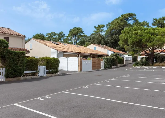 Les Jardins De La Palmyre-3 By Interhome Les Mathes